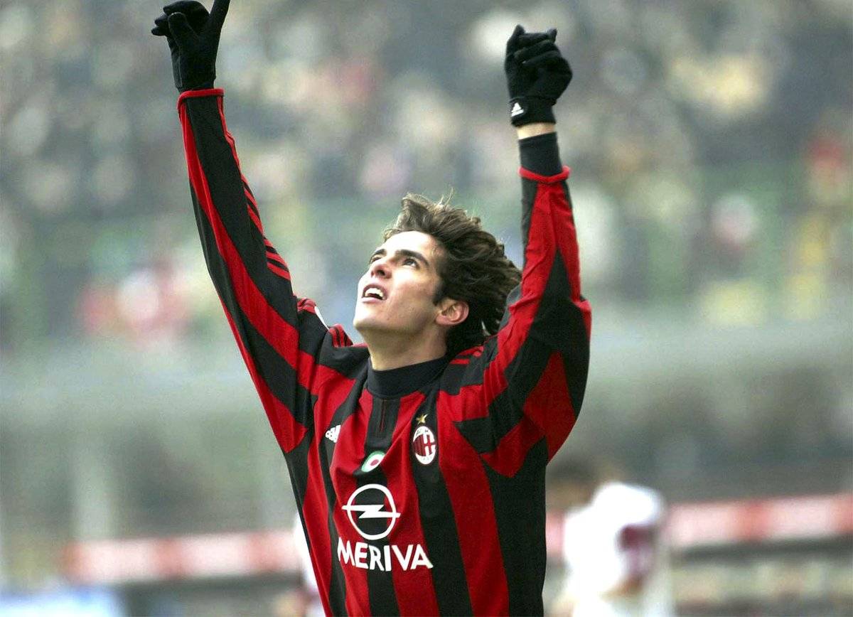 天下足球文案青春是一首诗,天下足球朱晓雨十年经典文案