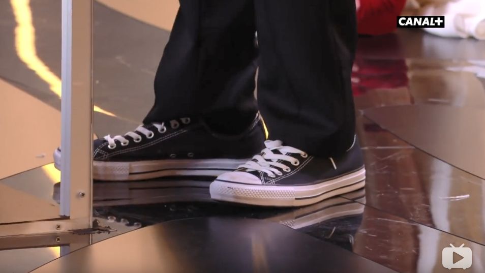 开局9.7，全世界都为这个疯子鼓掌