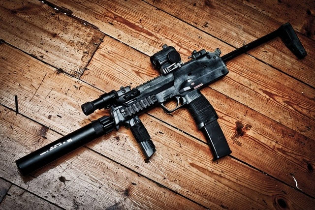 全副武装特种兵都有什么装备,特种兵的装备到底怎么装备才帅