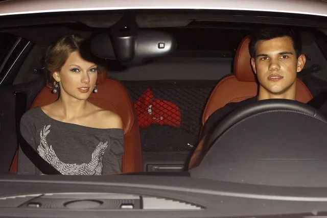 萧亚轩的前任,萧亚轩的前任都有谁