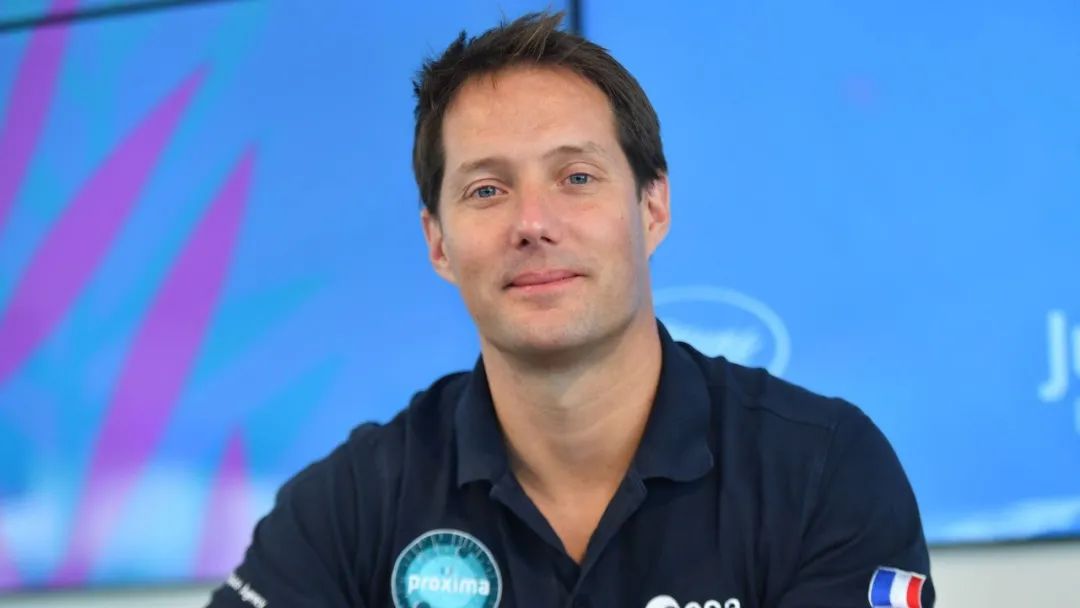 他的八分钟惊艳了我，法国第十个登上宇宙空间站的男人