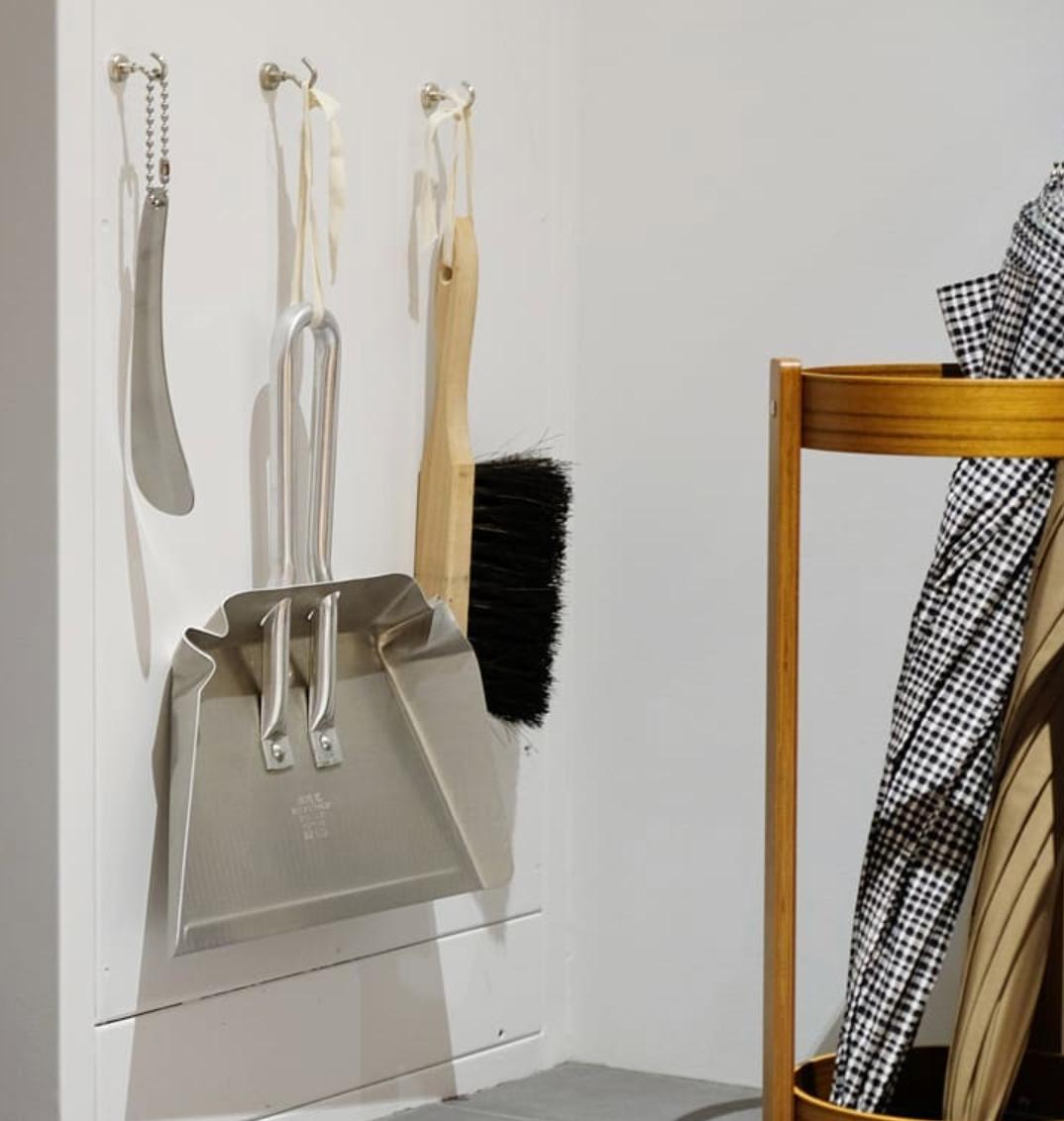 无需钻墙打孔也能收纳,日本主妇真的很持家吗