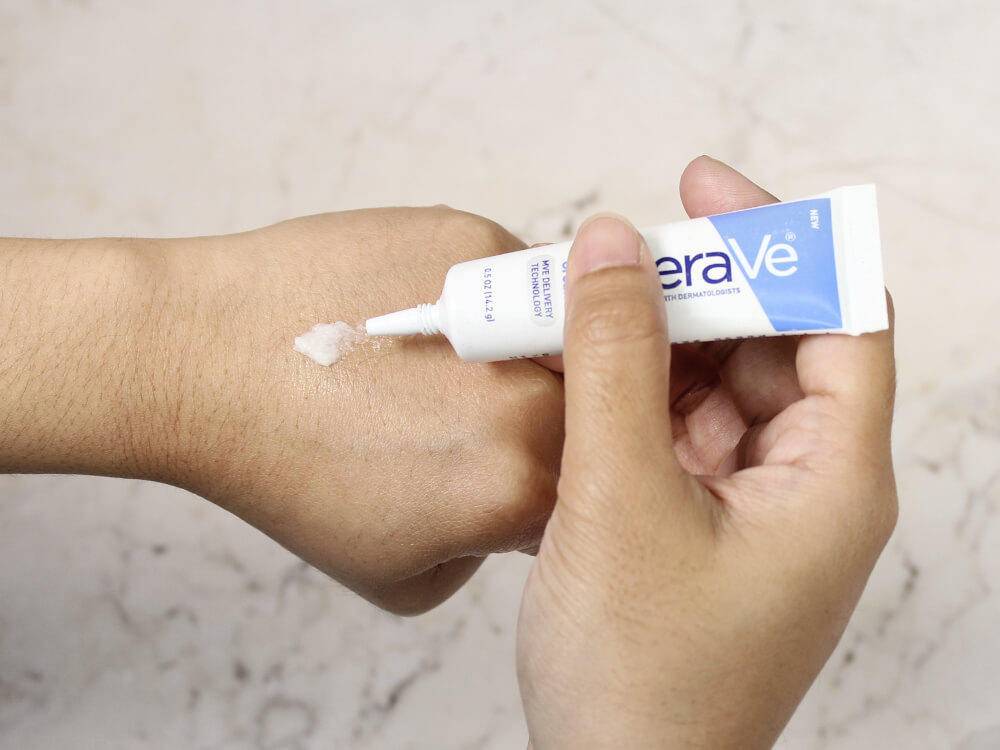 保湿眼霜推荐10款,18岁天生黑眼圈眼袋眼霜推荐平价