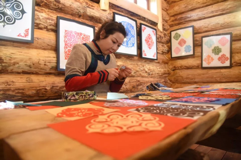 美丽的鄂伦春,鄂伦春拓跋鲜卑