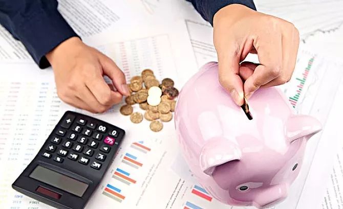 信用卡用什么方式还款不收手续费,信用卡申请分期还款的手续费高吗