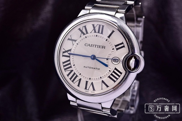 卡地亚蓝气球w69012z4生产年限区别,卡地亚w69012z4跟w69016z4什么区别