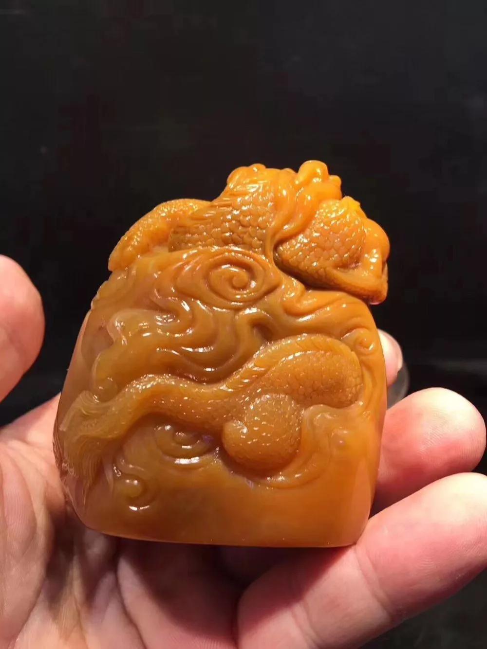 怎么鉴别寿山田黄的品质,寿山田黄价格在线鉴定