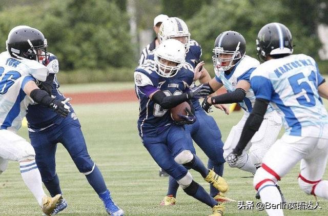 足球是篮球吗,足球英语soccer与football区别