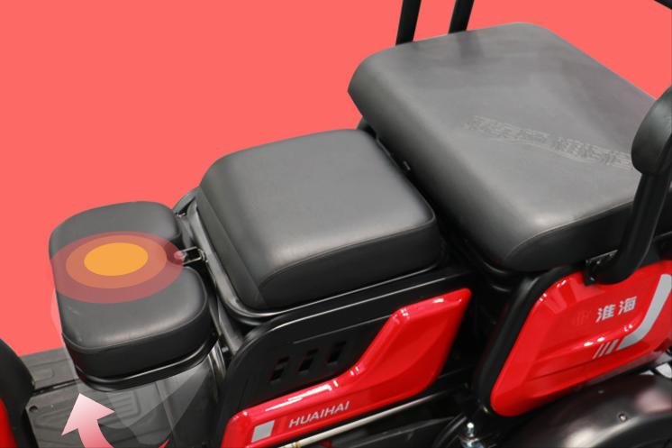 中老年折叠电动车三轮车,老年代步接娃全封闭电动三轮车