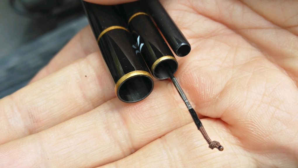 鱼竿品牌十大排名哪种鱼竿轻,汉鼎鱼竿与光威鱼竿哪个品牌好