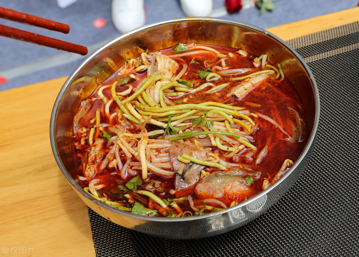 面馆越来越多说明啥问题,面馆味道变了