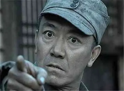 《亮剑》中李云龙原型是,亮剑里李云龙的死因