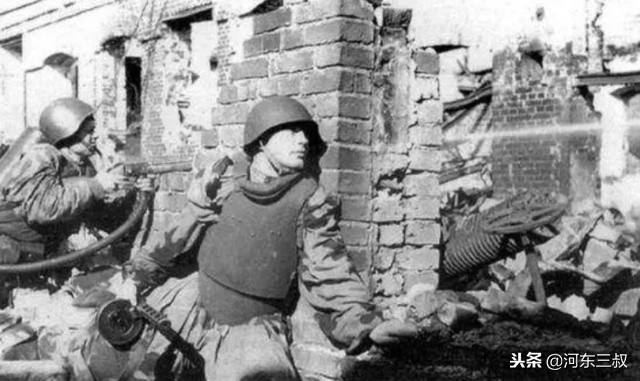 现代战争甲胄,古代甲胄和现代防弹衣