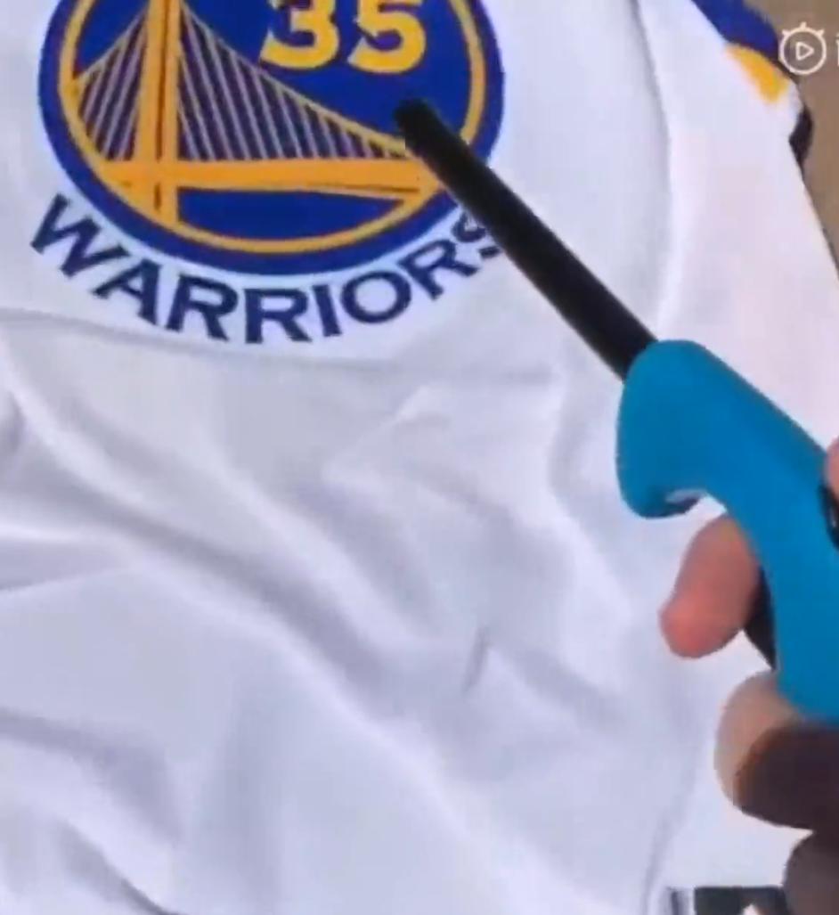 凯尔特人球迷为什么狂嘘欧文,欧文扔kd球衣