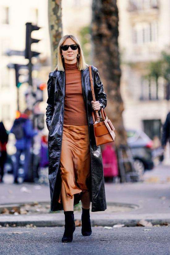 今年流行的袜子穿法长筒袜,袜靴洋气又高级