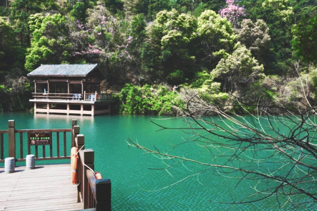 南昌是不是很好玩,南昌这个城市还值得去吗