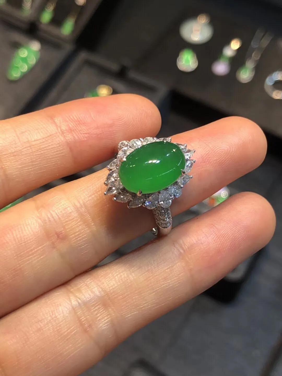 翡翠浓阳和正匀区别,翡翠的雾和肉