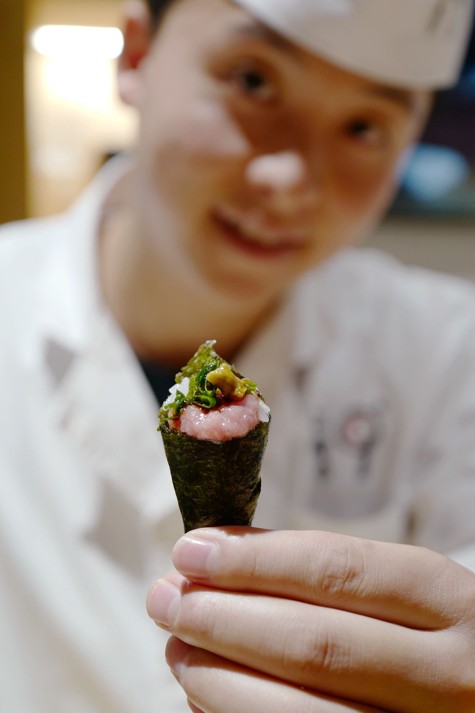 发现一家很好吃的寿司店,一家寿司店