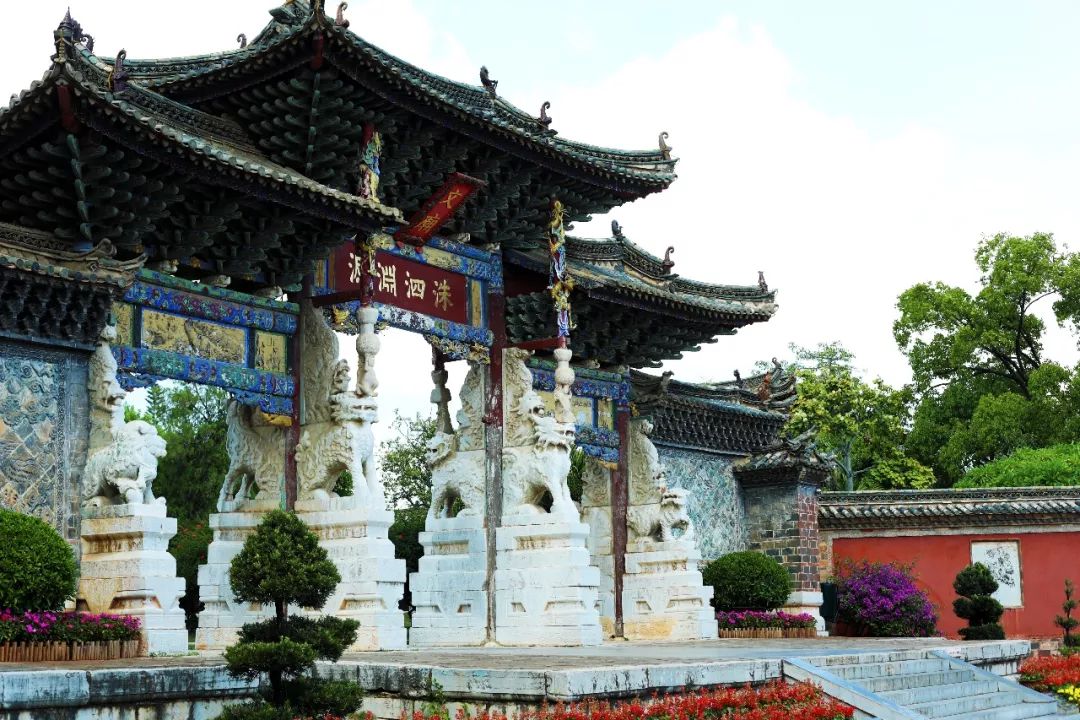 走进云南建水古城,云南旅游一看就懂