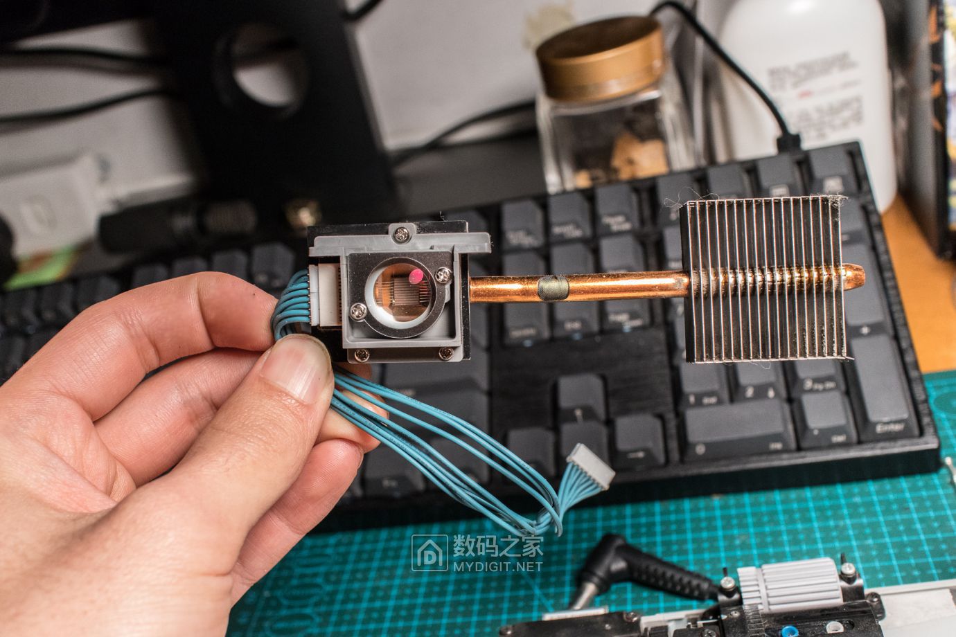 卡西欧CASIO激光+LED短焦投影仪UP50WN拆解,维修偏色全纪实