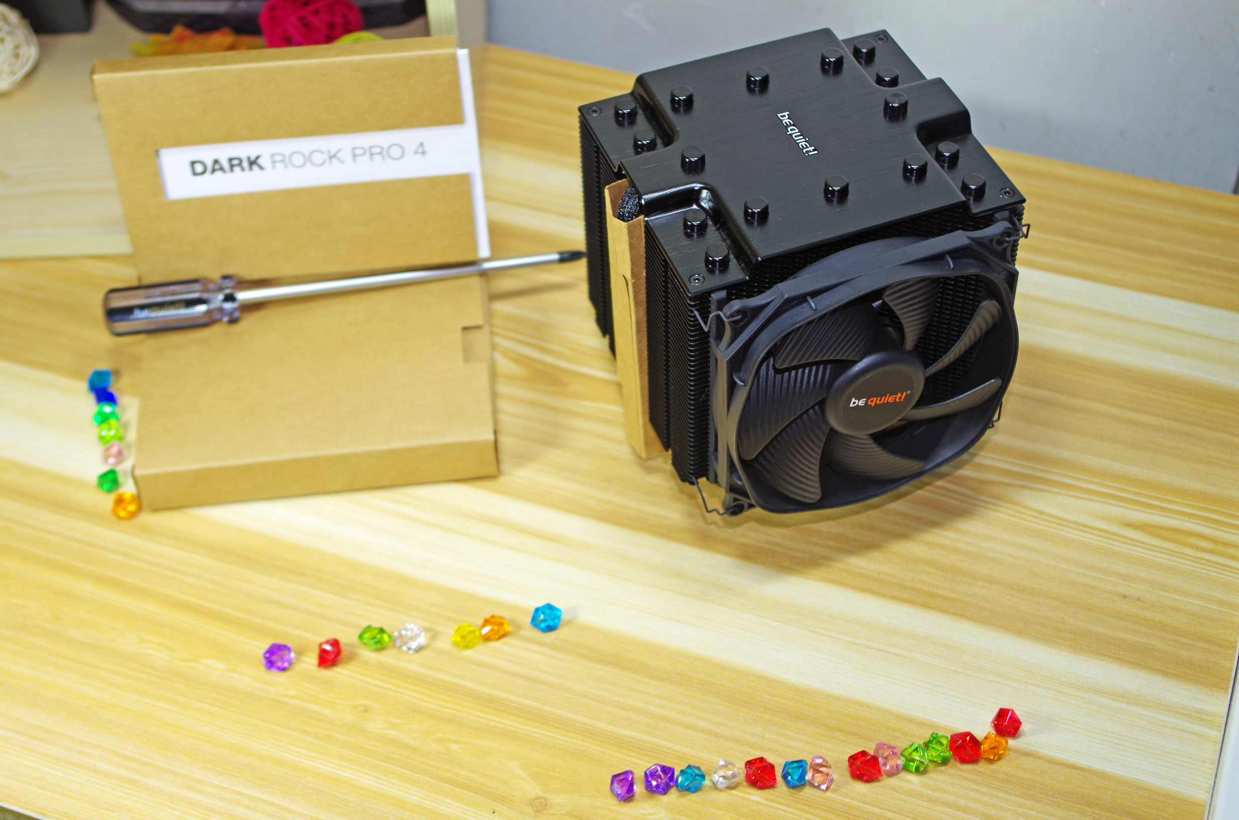 pcie插固态会占用显卡的通道么,pcie延长线对显卡性能测试