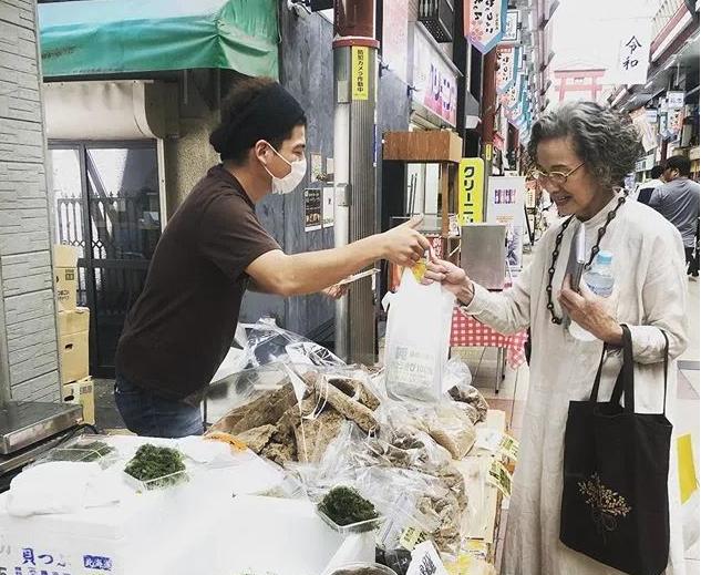 70岁日本主妇的日常生活,日本60岁主妇精致生活