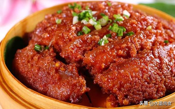 制作粉蒸肉用哪些食材,粉蒸肉的家常做法要不要加水