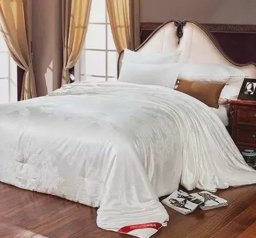 婚礼新房布置准备哪些东西,婚礼床上用品什么季节最全