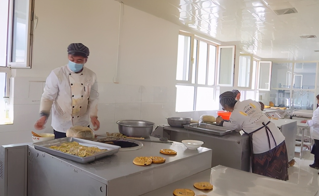 尼勒克县做什么生意好,尼勒克县脱贫