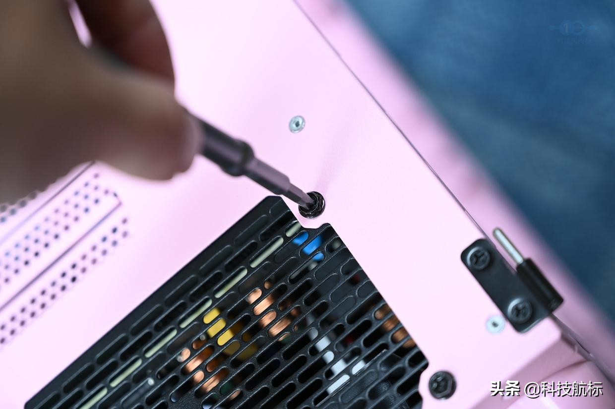 高端的50合一螺丝刀,迷你螺丝刀哪款最好最耐用