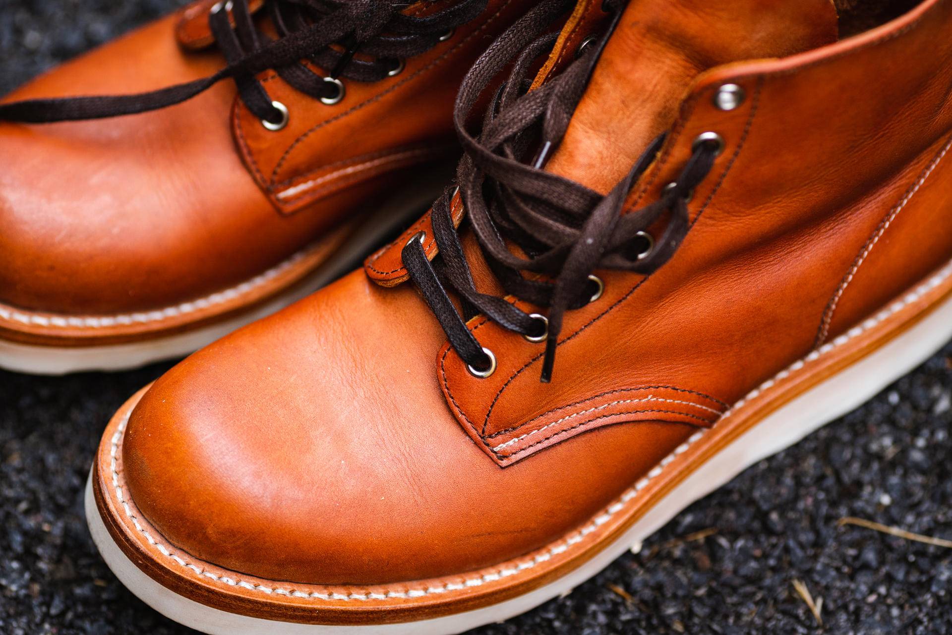 皮鞋亮面和雾面的区别,皮鞋松了有什么办法解决