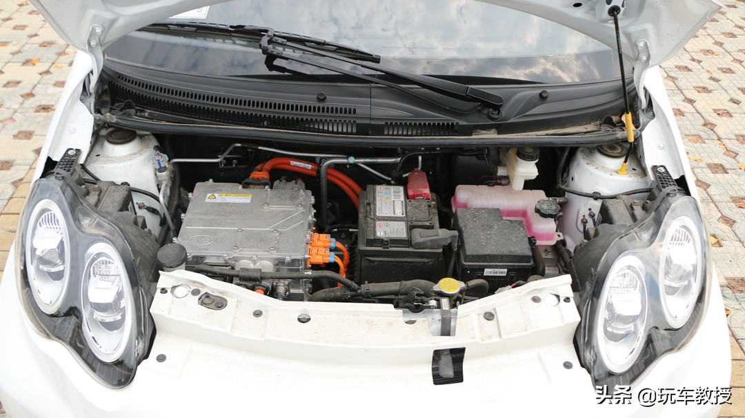 比亚迪f0自动挡新车落地价,5万左右的新车比亚迪f0