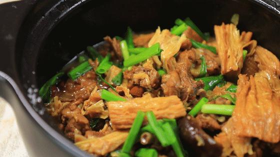腐竹焖鸭的做法大全集,无水焖鸭煲做法