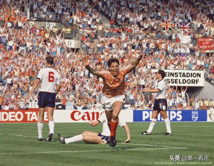 98荷兰vs阿根廷博格坎普,博格坎普绝杀阿根廷国语解说