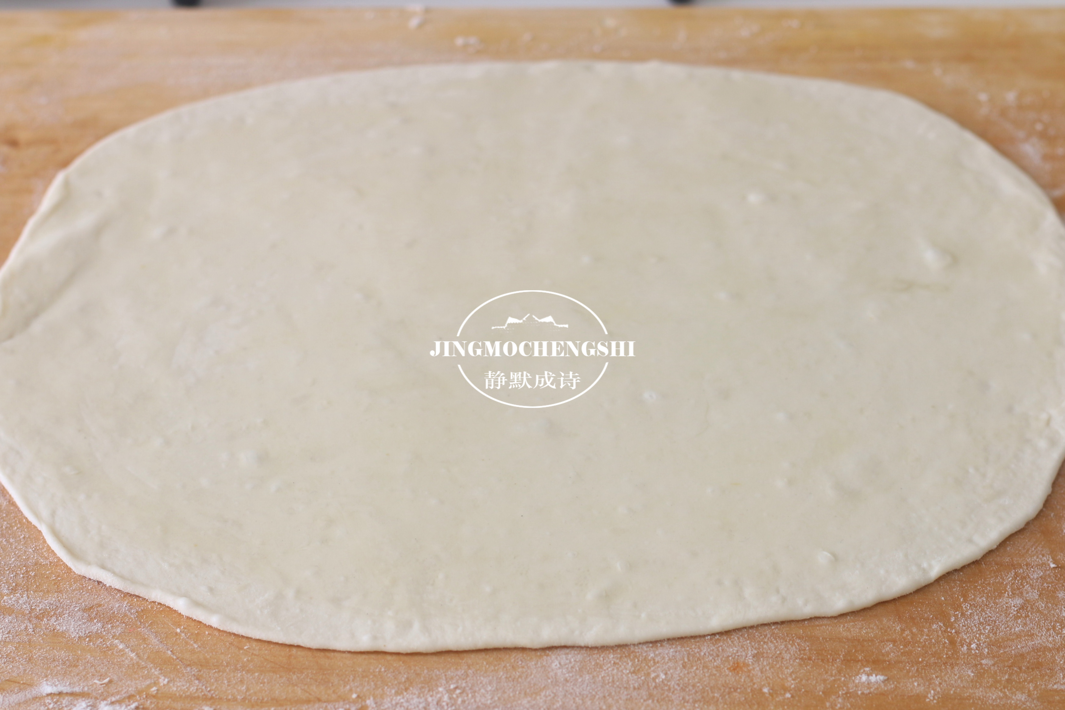 这才是烙饼的正确做法，外酥里嫩层次分明，每个步骤都详细告诉你