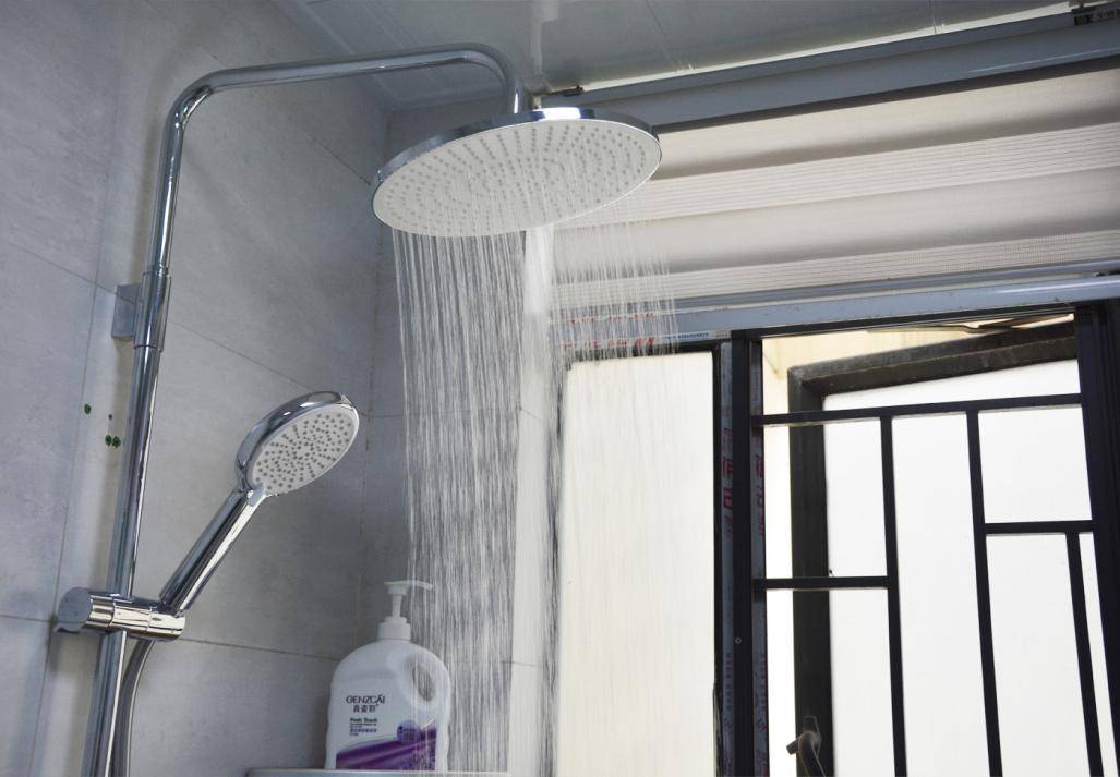 大白卫浴U悦置物淋浴花洒非恒温上手体验，给新家一个选择