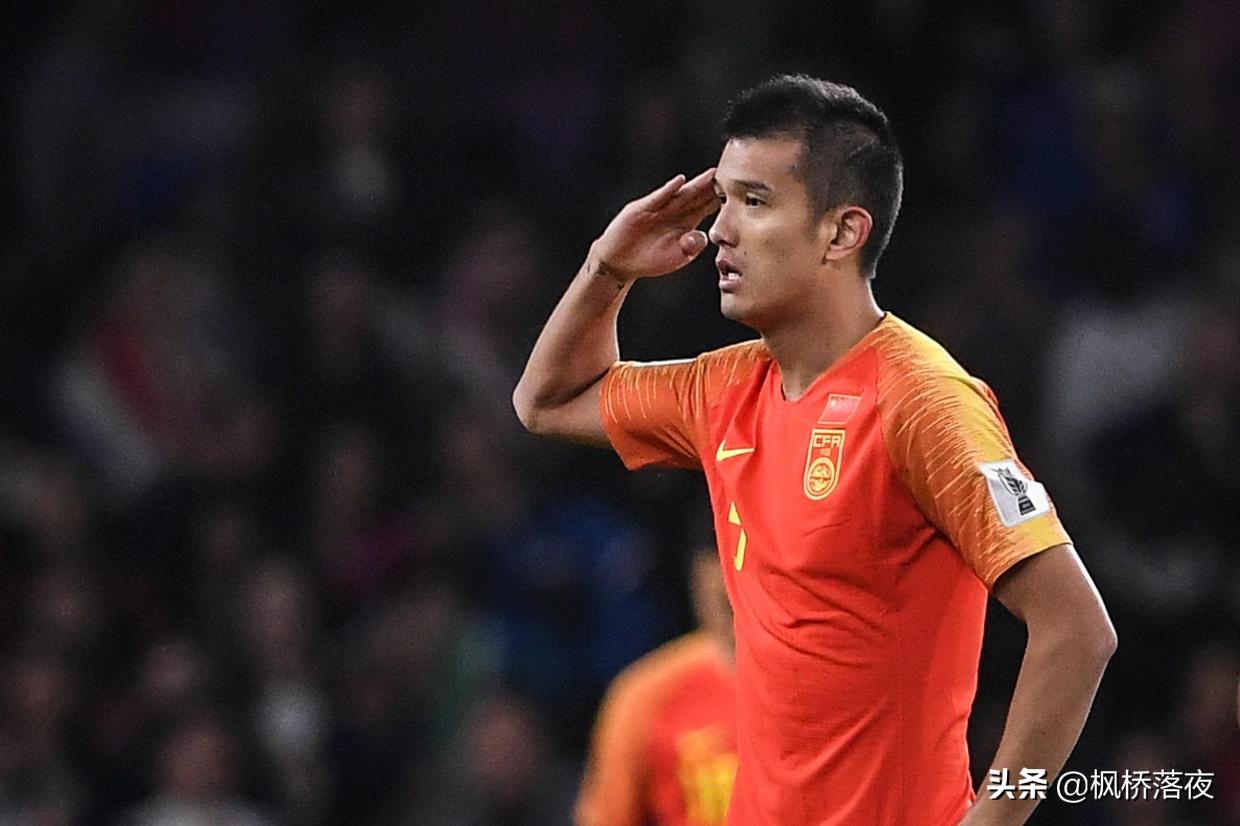 国足夺冠后,国足凯旋夺冠