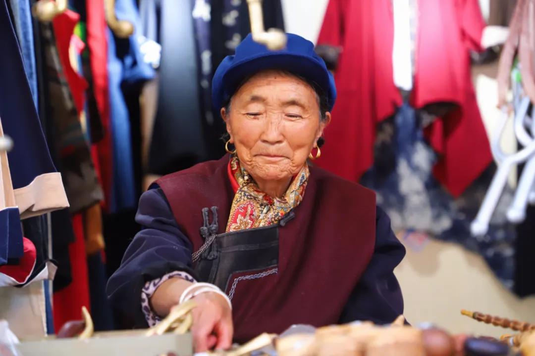 丽江古城10平米烟斗,丽江古城的烟斗店