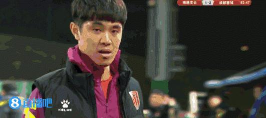 红牌罚下恒大,恒大全场粗野犯规却不见红牌