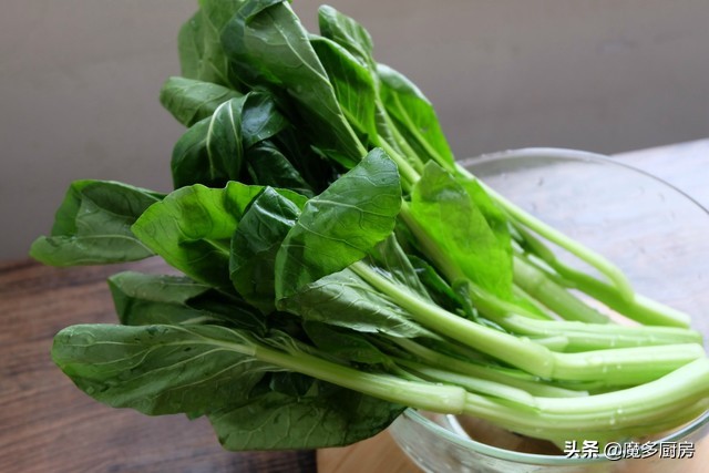 煲仔饭为什么比平常饭店好吃,在家最简单煲仔饭制作方法