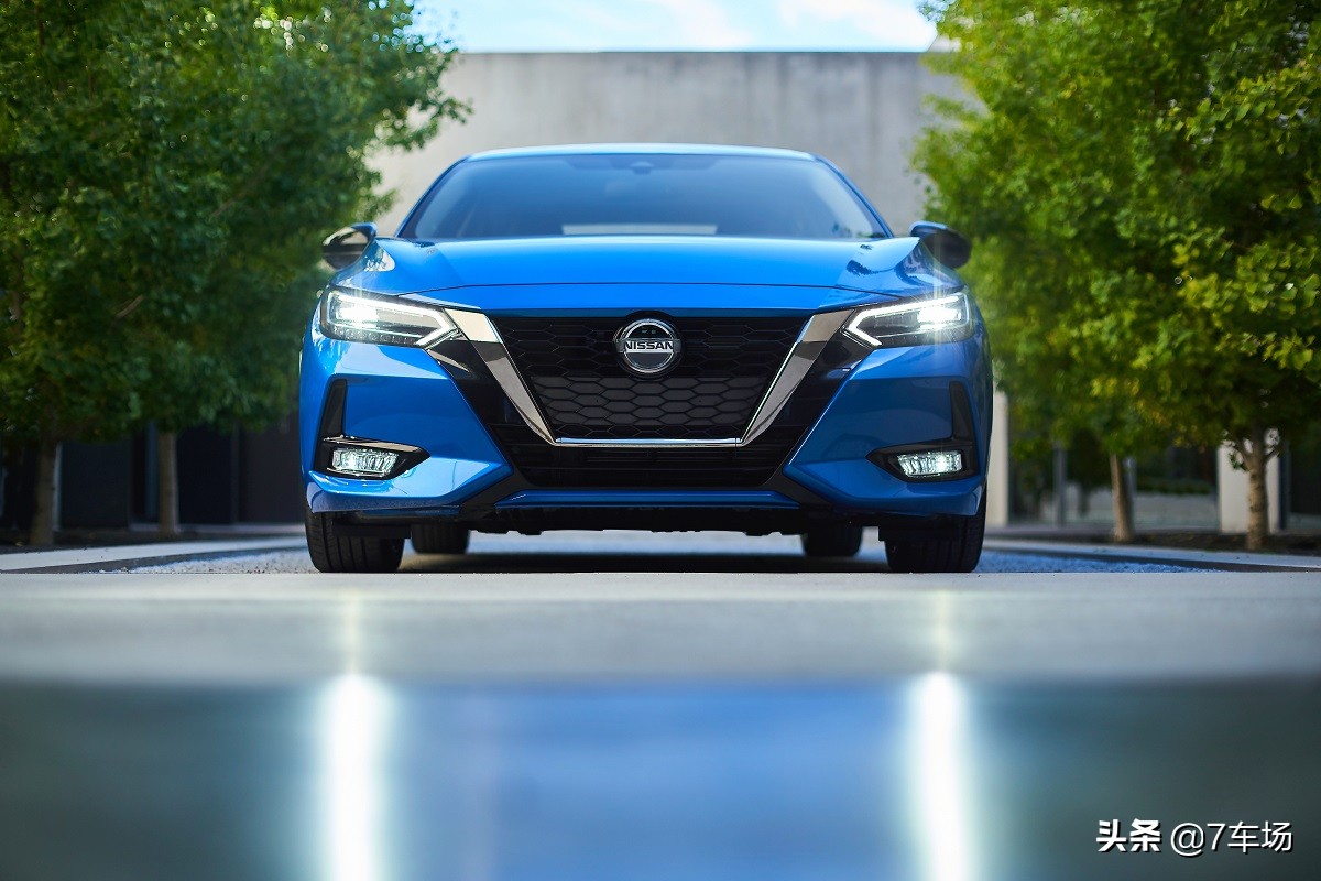 轩逸2022款122马力和135马力,尼桑经典轩逸改新款