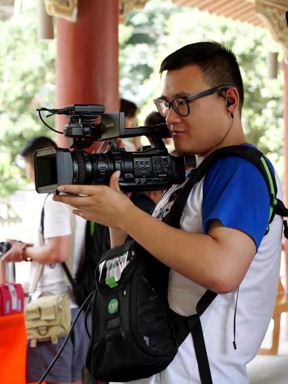 潮媒“斗土”助农扶贫文县土货出山成了“网红”