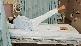 椎间盘脱出和突出片子怎么看,椎间盘膨出的鉴别诊断