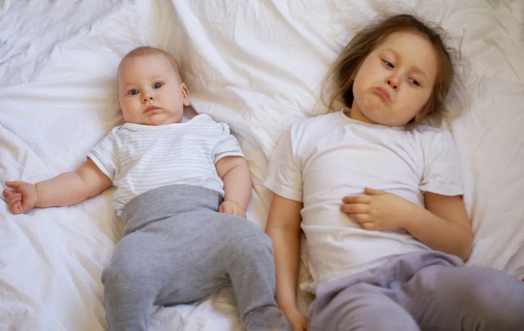 黄磊教育女儿的技巧书,黄磊机智回应女儿尿床