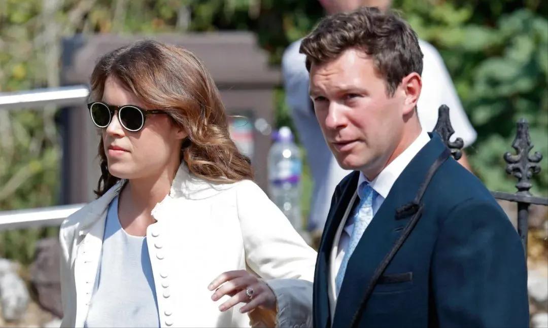 戴安娜王妃哥哥斯宾塞伯爵,戴安娜弟弟斯宾塞伯爵图片