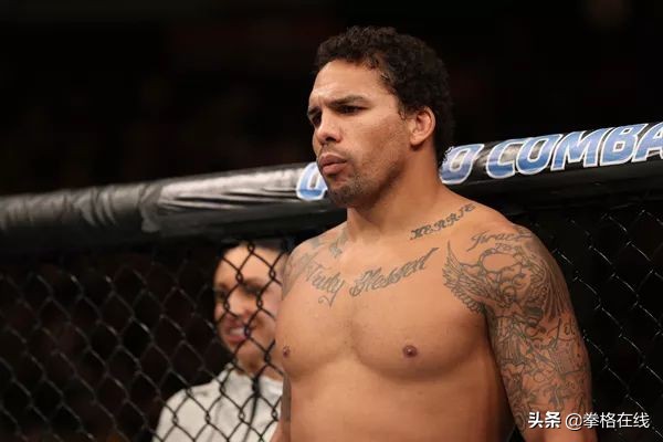 经典美式足球单挑,美式足球十大暴力集锦