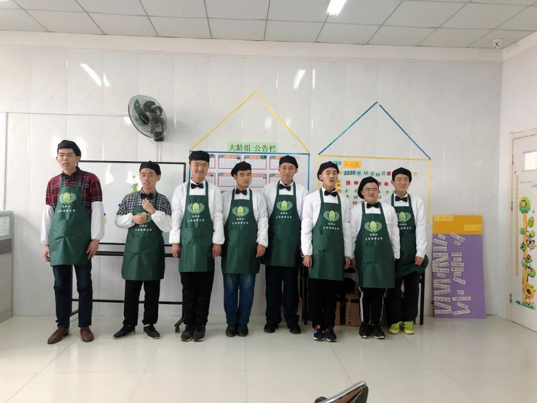 我是一颗小小草，春天何时到