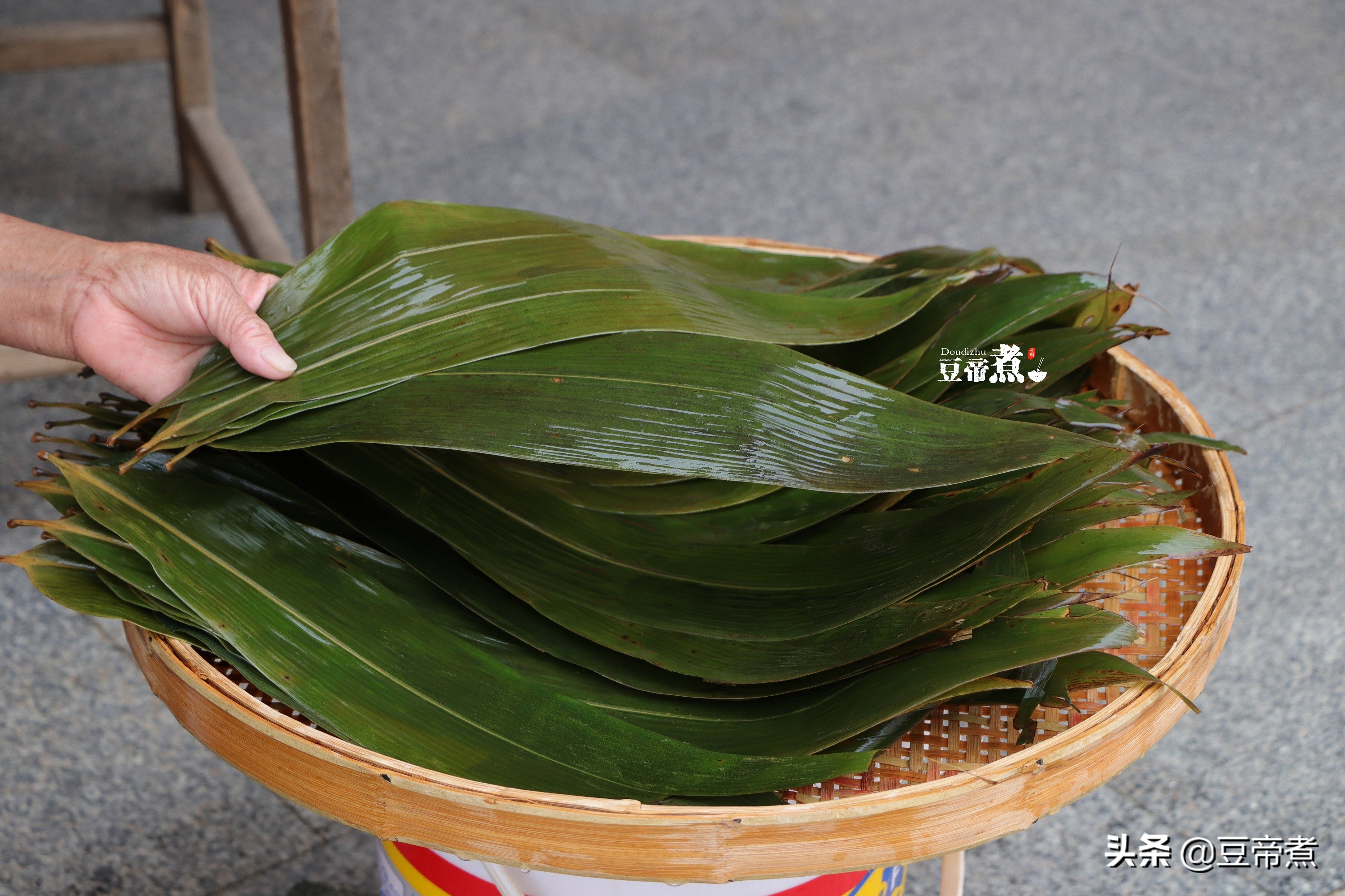 端午节多种包粽子方法,端午节教你包广东地道粽子