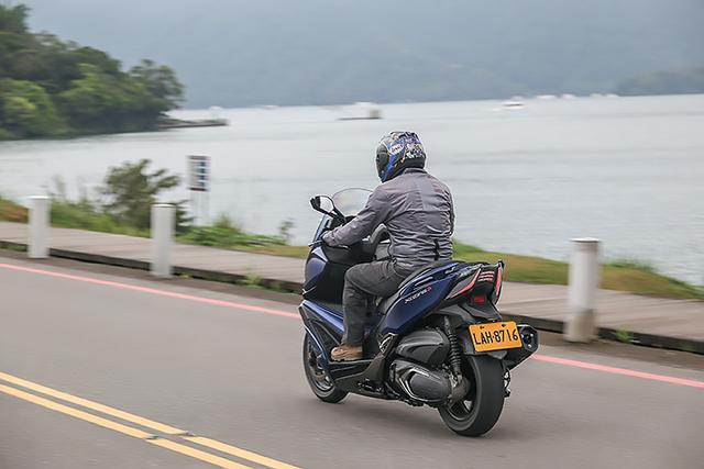 光阳xciting400用车感受,光阳400旅行车评测