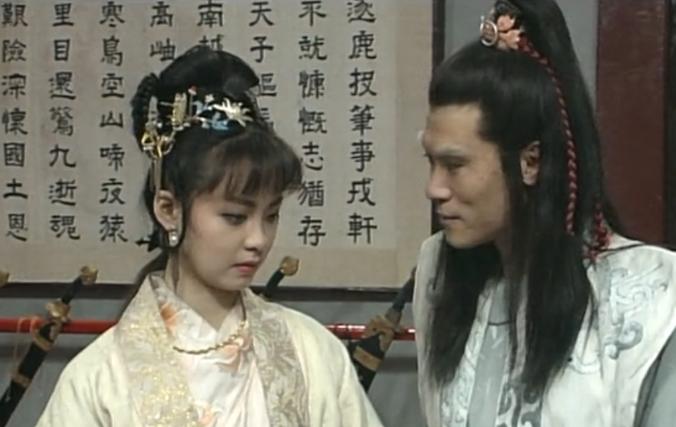 评书白眉大侠前后矛盾的地方,白眉大侠评书和小说不一样